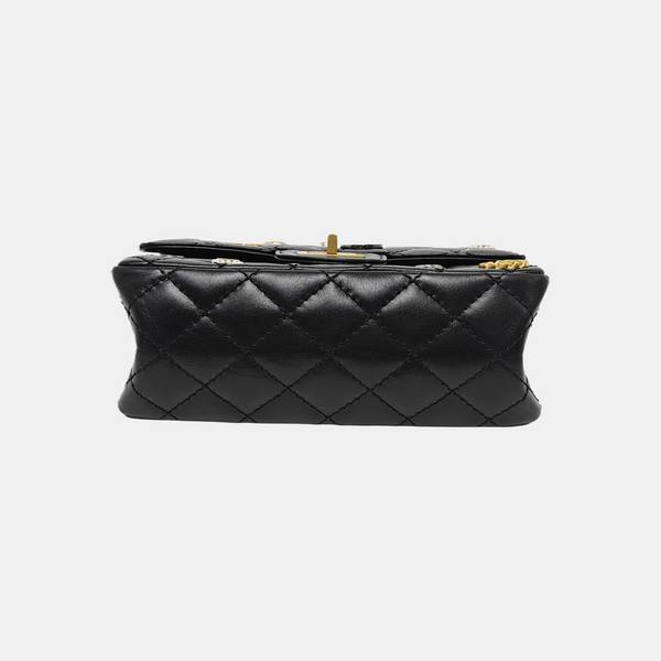 2.55 224 (mini) Quilted Vintage Calf Black