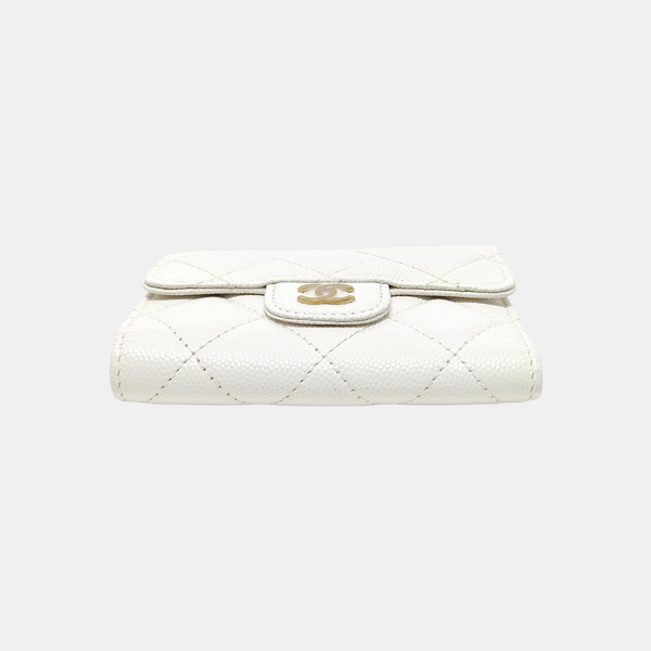 CLASSIC FLAP Quilted Grained Calfskin White Card Holder