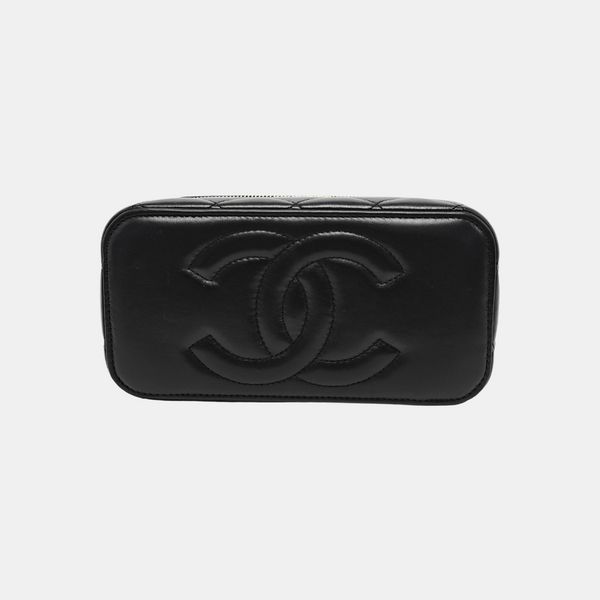 VANITY CASE Small Quilted Lambskin Black
