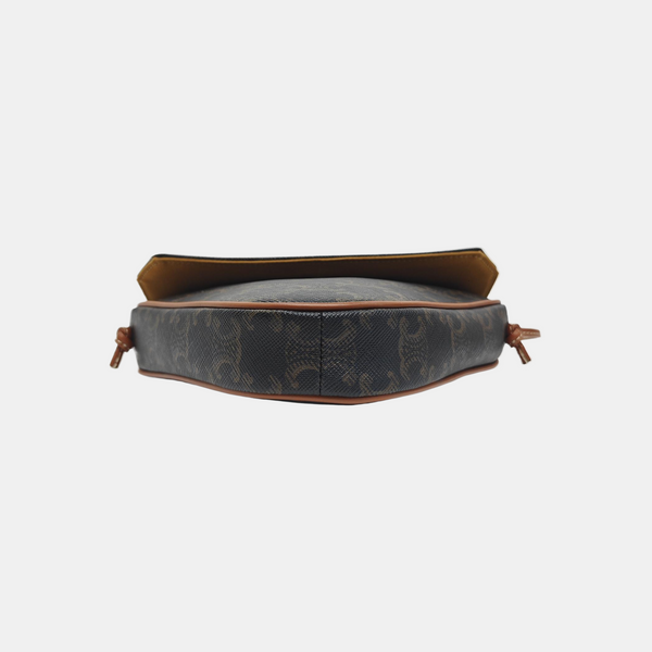TRIANGLE Coated Canvas Brown