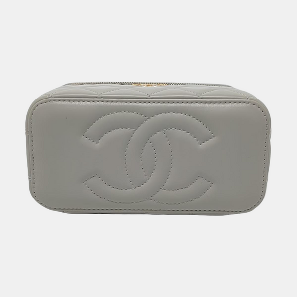 Authenticated pre-owned VANITY CASE Small Quilted Lambskin Gray - Shoulder Bag at Looply