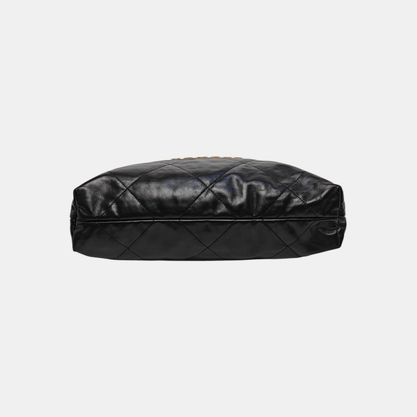 CHANEL 22 Medium Quilted Calfskin Black