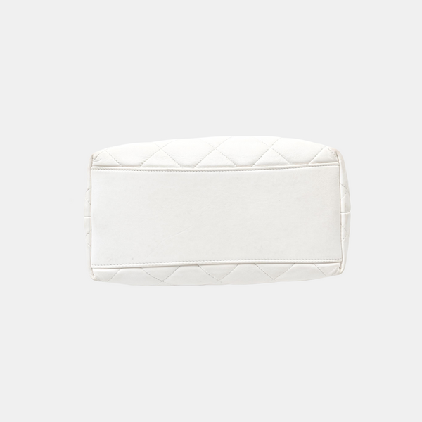 25P Quilted Lambskin White
