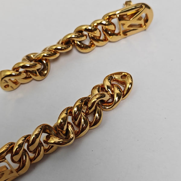 Metal Gold Stud Earrings
