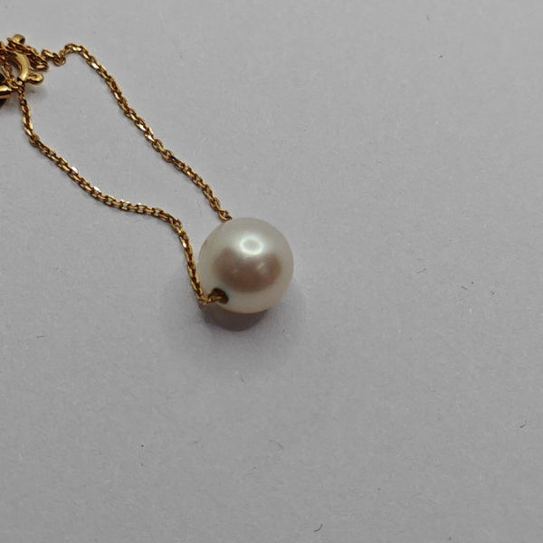 Streched 18k Gold Necklace