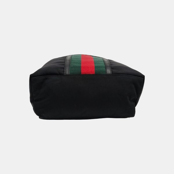Signature Canvas Black