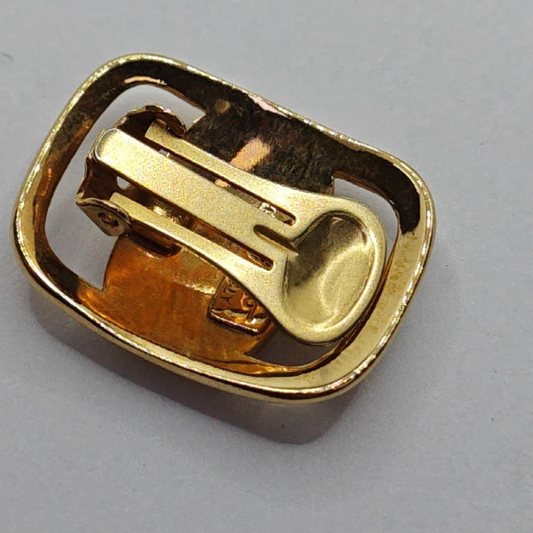 Pendientes de clip de metal dorado