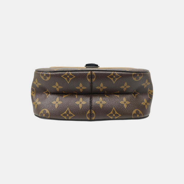 CHAIN IT PM Monogram Coated Canvas Black