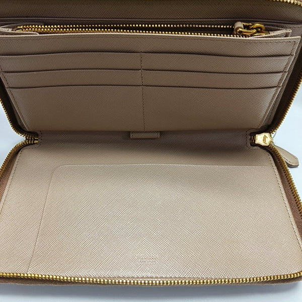 Saffiano Calfskin Wallet Beige