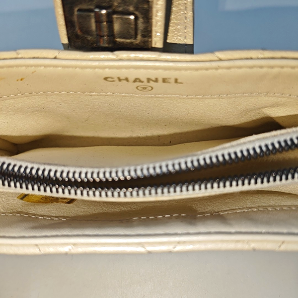Mini Quilted Calfskin White