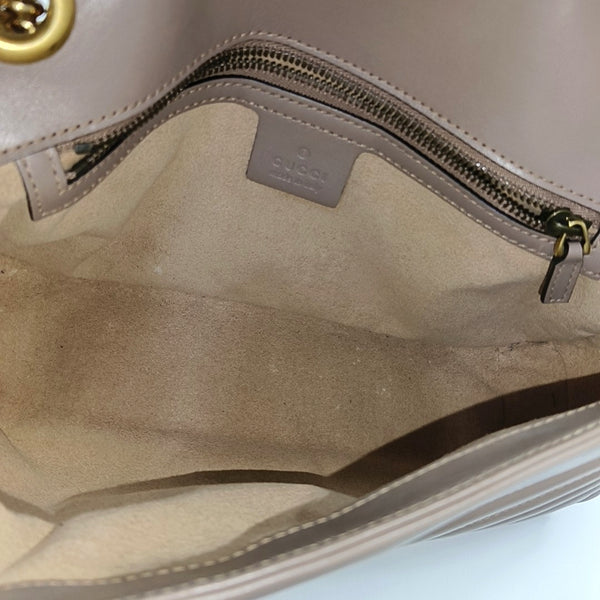 Authenticated pre-owned GG Marmont Medium Quilted Calfskin Grey - Shoulder Bag at Looply
