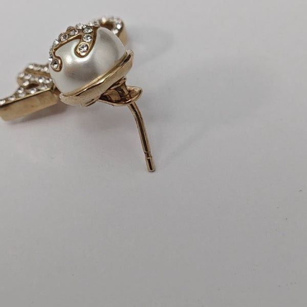 CC Logo Faux Pearl Gold Earrings