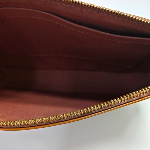 ACCESSOIRES GM Patent Leather Brown