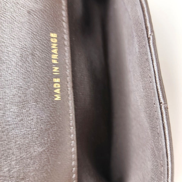 CHANEL 19 Quilted Lambskin Brown