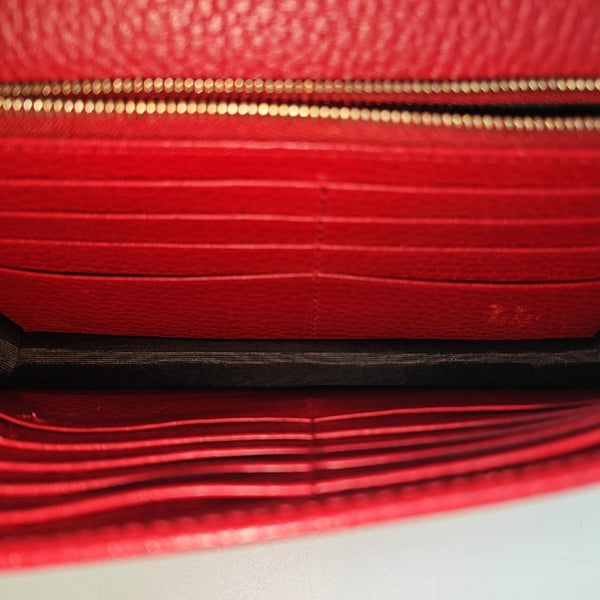 Calfskin Shoulder Bag Red