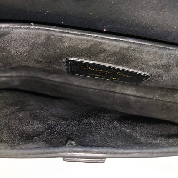 Authenticated pre-owned Saddle Calfskin Black - Shoulder Bag at Looply