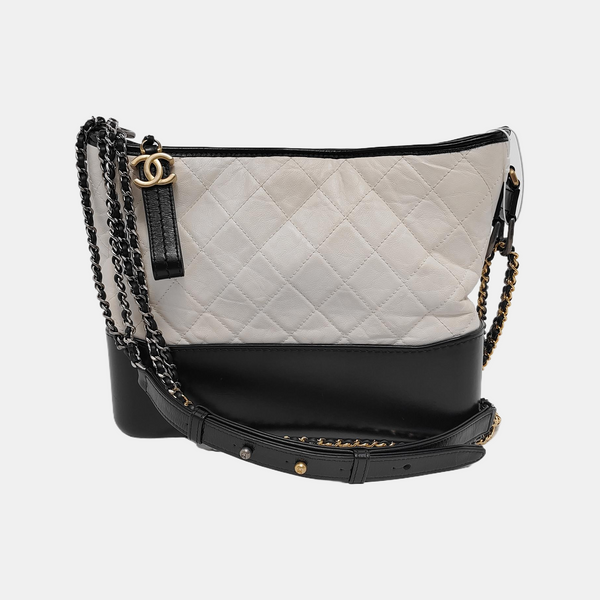 Authenticated pre-owned GABRIELLE Medium Quilted Calfskin White - Crossbody Bag at Looply