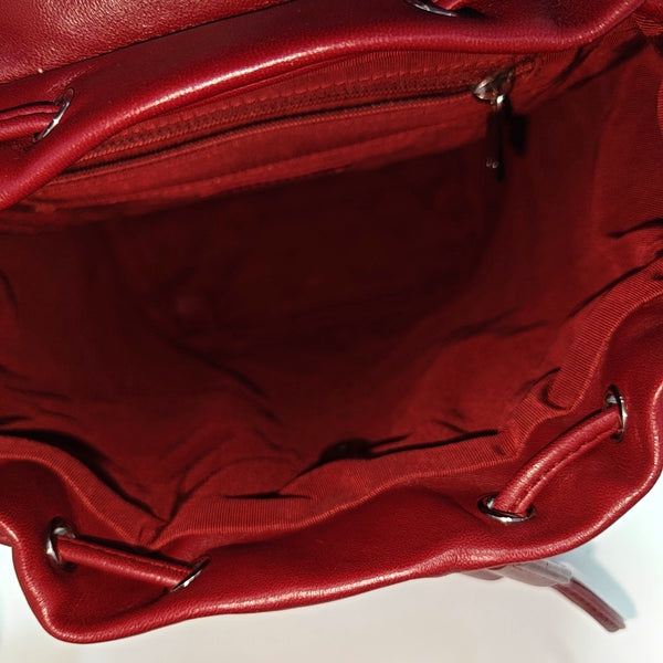 URBAN SPIRIT Small Quilted Lambskin Red