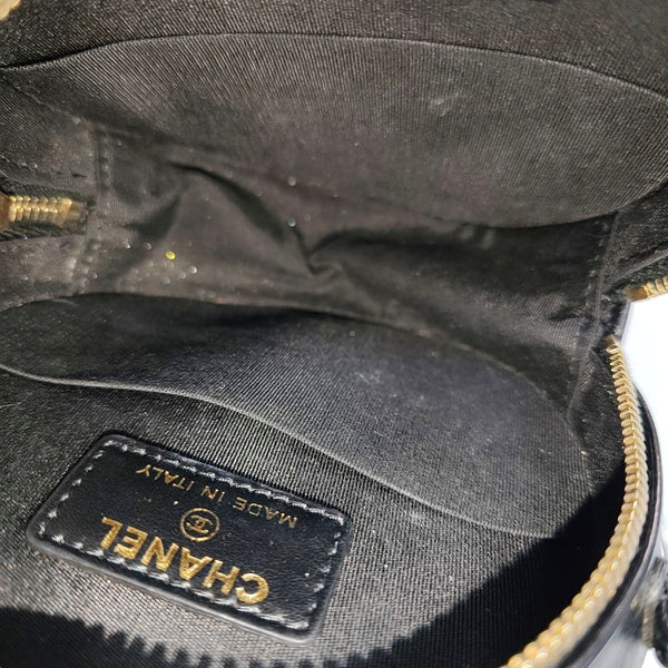 ROUND Quilted Calfskin Black