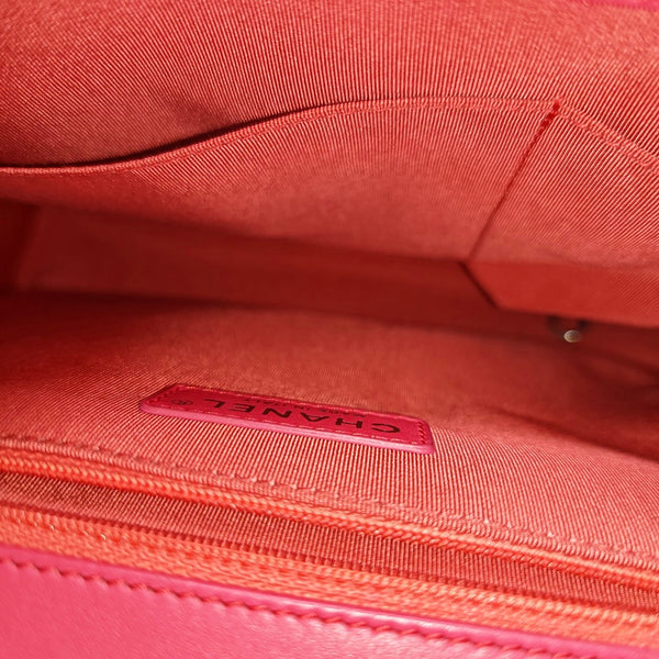 BOY CHANEL Maxi Quilted Patent Leather Red