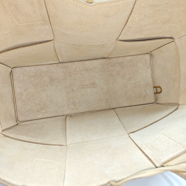 Arco Small Calfskin Beige