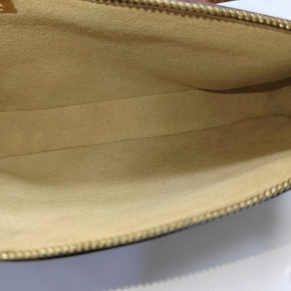 ACCESSOIRES GM Coated Canvas Brown