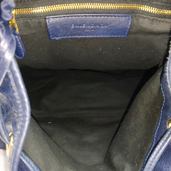 Authenticated pre-owned Classic Metallic Edge City Calfskin Blue - Backpack at Looply