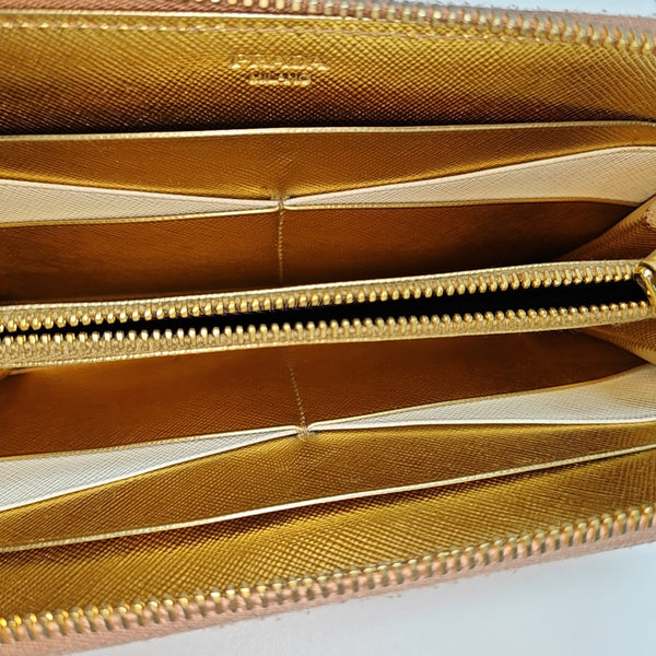 Calfskin Clutch Pink