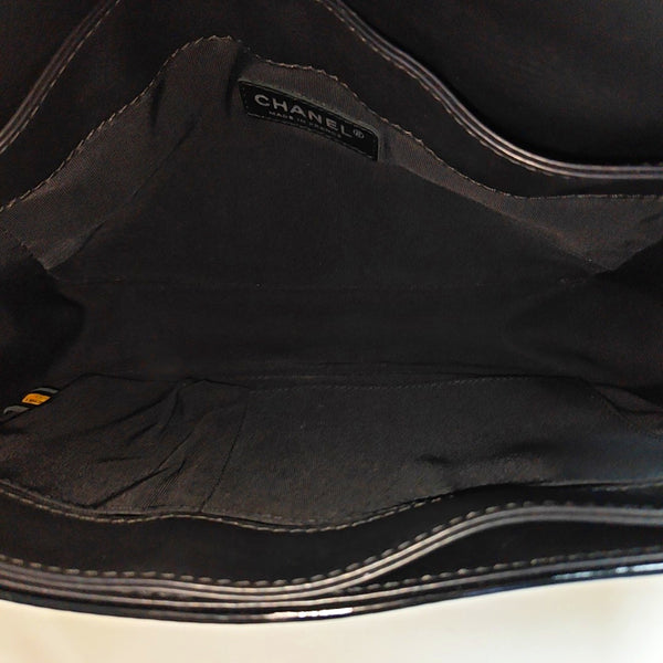 BOY CHANEL Large Quilted Patent Leather Black