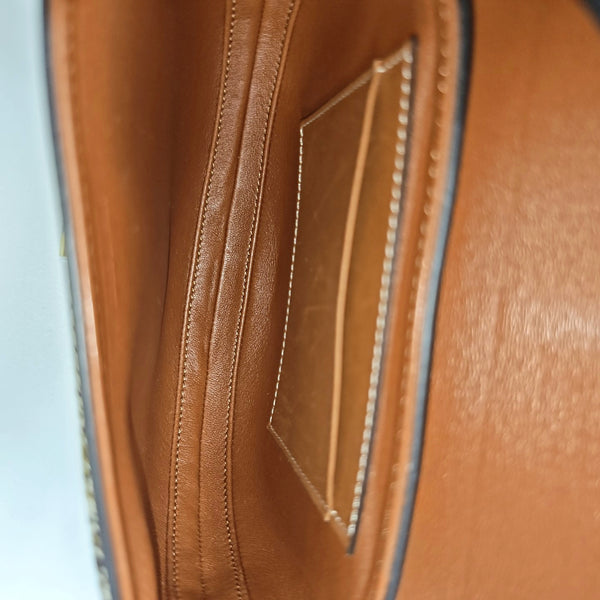 16 Small Calfskin Brown