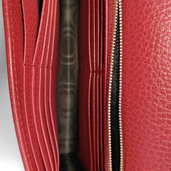 Interlocking G Small Calfskin Red