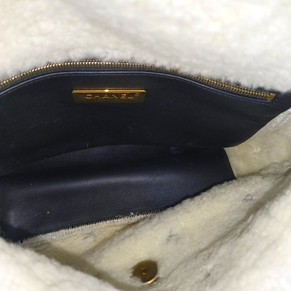 CHANEL 19 Small Lambskin Black