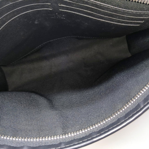 Pochette Voyag MM Damier Graphite Coated Canvas Gray