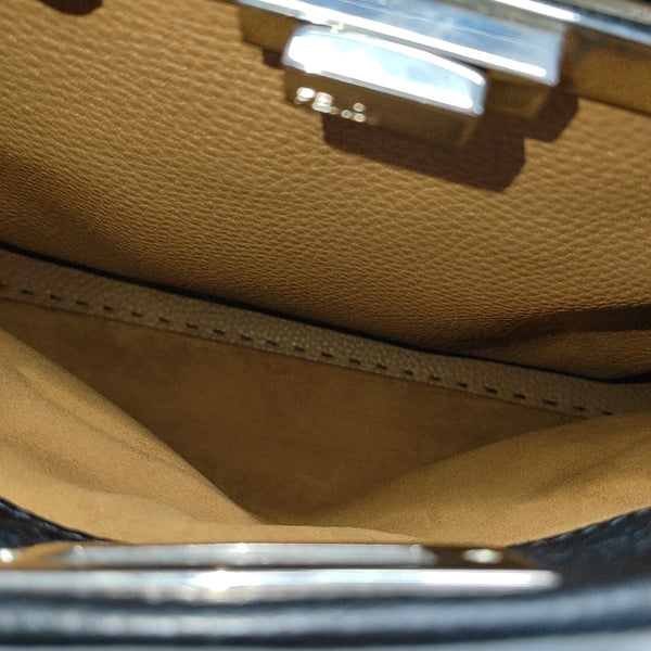 Peekaboo Essential Medium Calfskin Black
