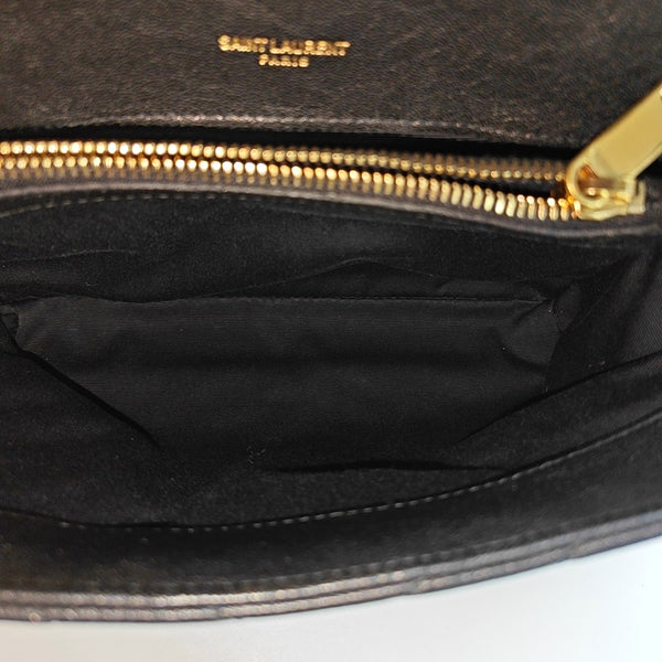 COLLEGE Medium Chevron Lambskin Black