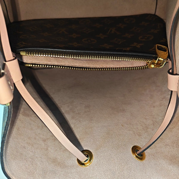 NÉONOÉ MM Monogram Coated Canvas Brown