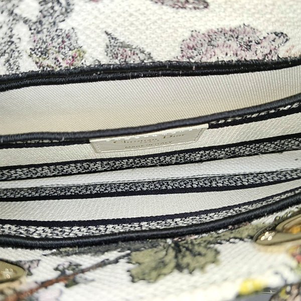 Lady D-Lite Medium Fabric White