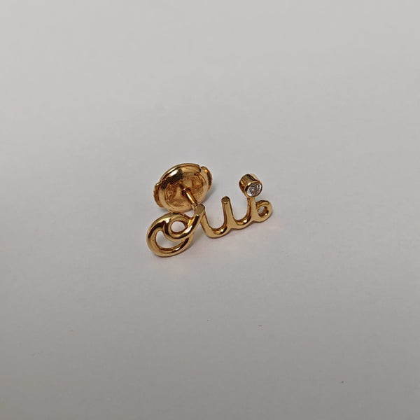 Oui 18k Gold Stud Earrings
