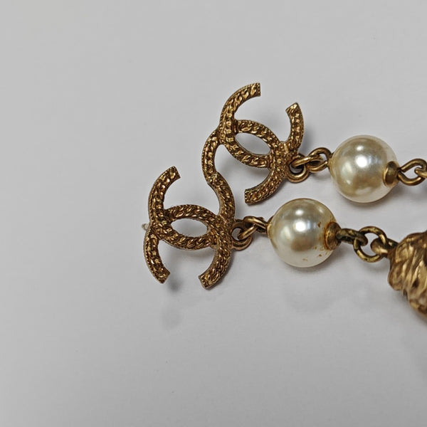 CC Logo Metal Gold Earrings