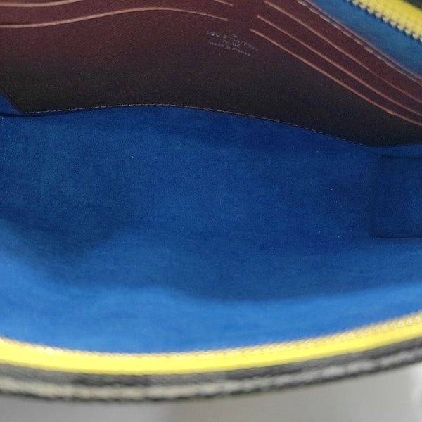 Pochette Voyag MM Damier Epi Blue