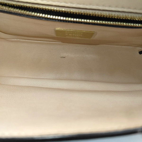 Authenticated pre-owned Baguette Medium Lambskin Pink - Shoulder Bag at Looply