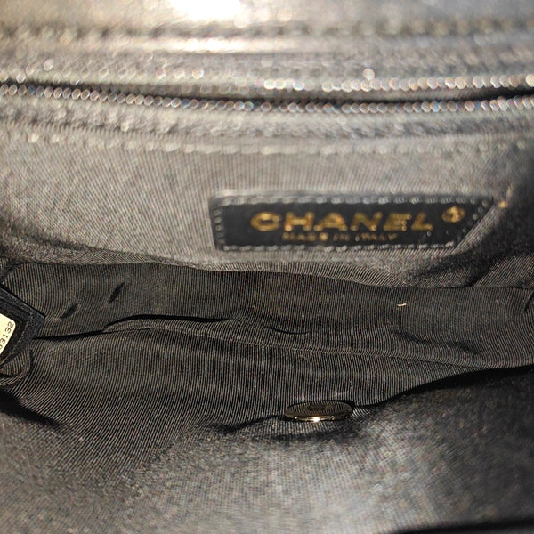 Quilted Grained Calfskin Shoulder Bag Black