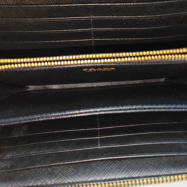 Zippy Wallet Saffiano Calfskin Black Wallet