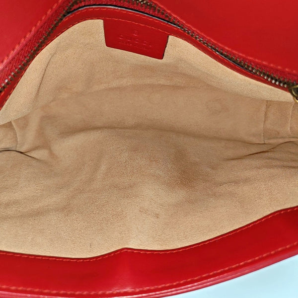 Authenticated pre-owned GG Marmont Medium Quilted Calfskin Red - Shoulder Bag at Looply