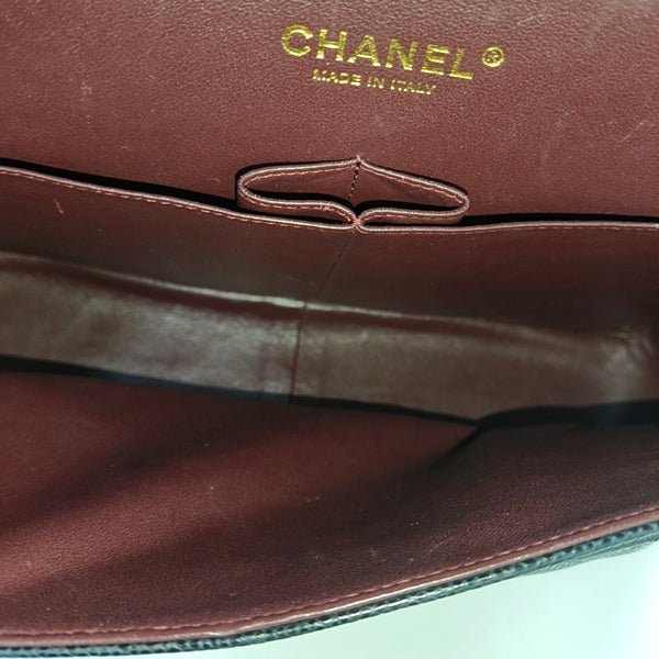 CLASSIC FLAP Jumbo Quilted Grained Calfskin Black