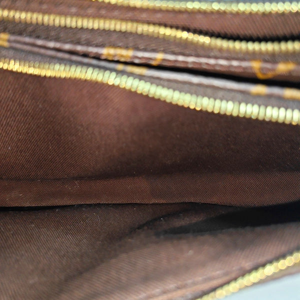 LIV POCHETTE Monogram Coated Canvas Brown