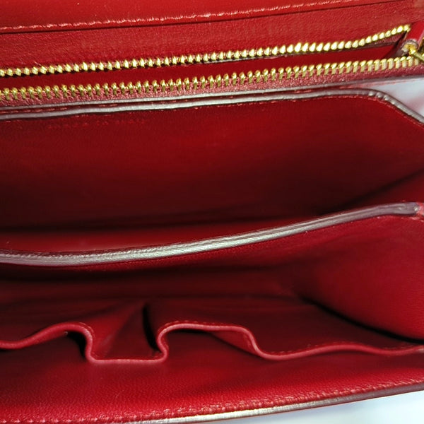 CLASSIC BOX Piel de ternera mediana Roja