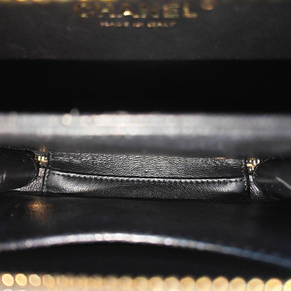 FILIGREE Small Quilted Grained Calfskin Black