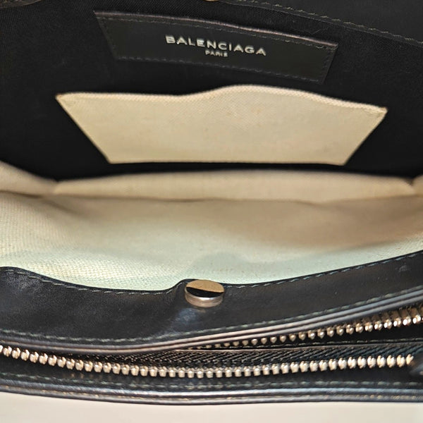 Navy Medium Fabric White