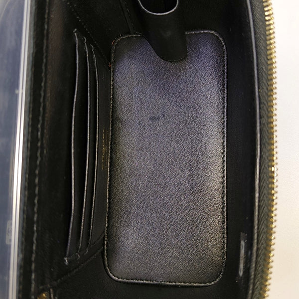 VANITY CASE Small Quilted Grained Calfskin Black